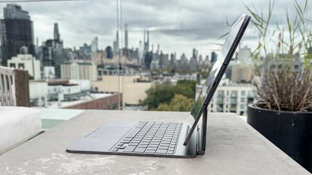 Giá iPad Pro M5 2024 tại Việt Nam: Nên mua bản 256GB, 512GB hay 1TB – 2TB?