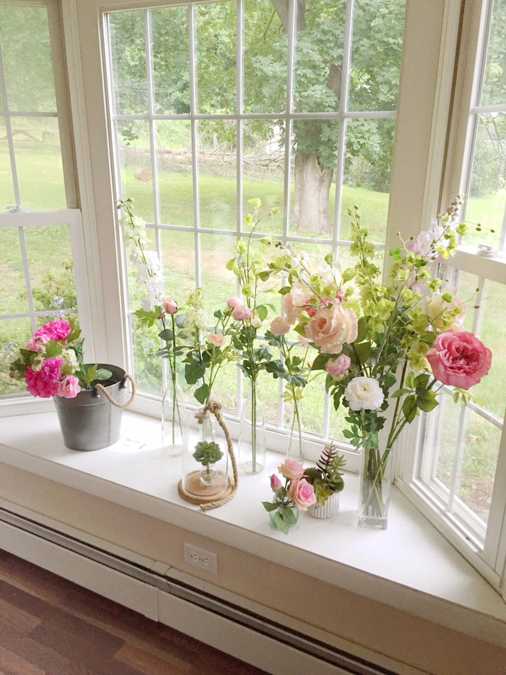 Trang trí khung cửa sổ, điều không thể thiếu khi bạn muốn decor lại căn nhà của mình - ảnh 12 Trang trí khung cửa sổ, điều không thể thiếu khi bạn muốn decor lại căn nhà của mình - ảnh 12